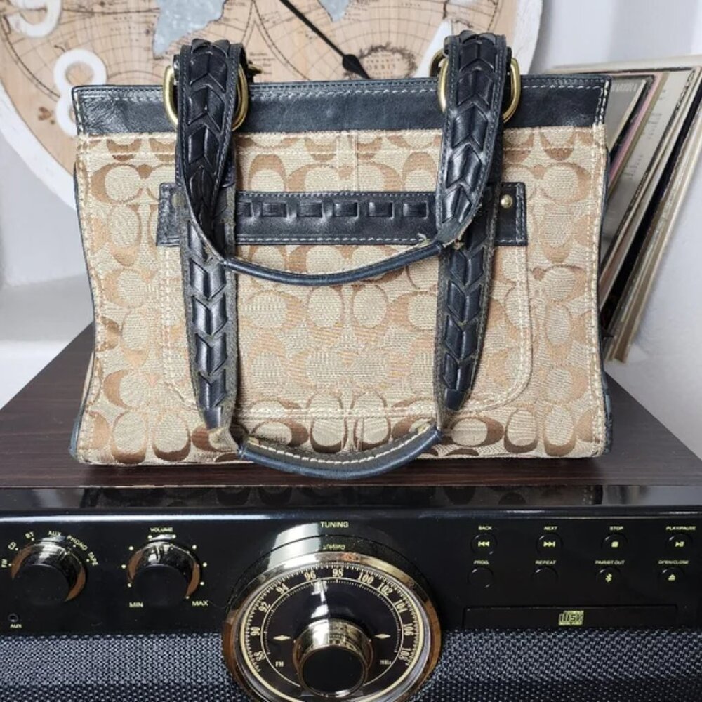 💜 Coach vintage bleeker black and tan purse - many pockets leather & canvas - Picture 2 of 8
